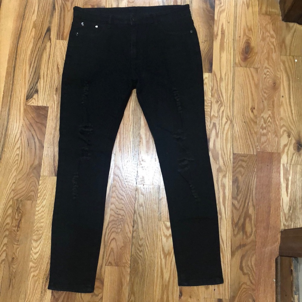 Black Ripped Jeans